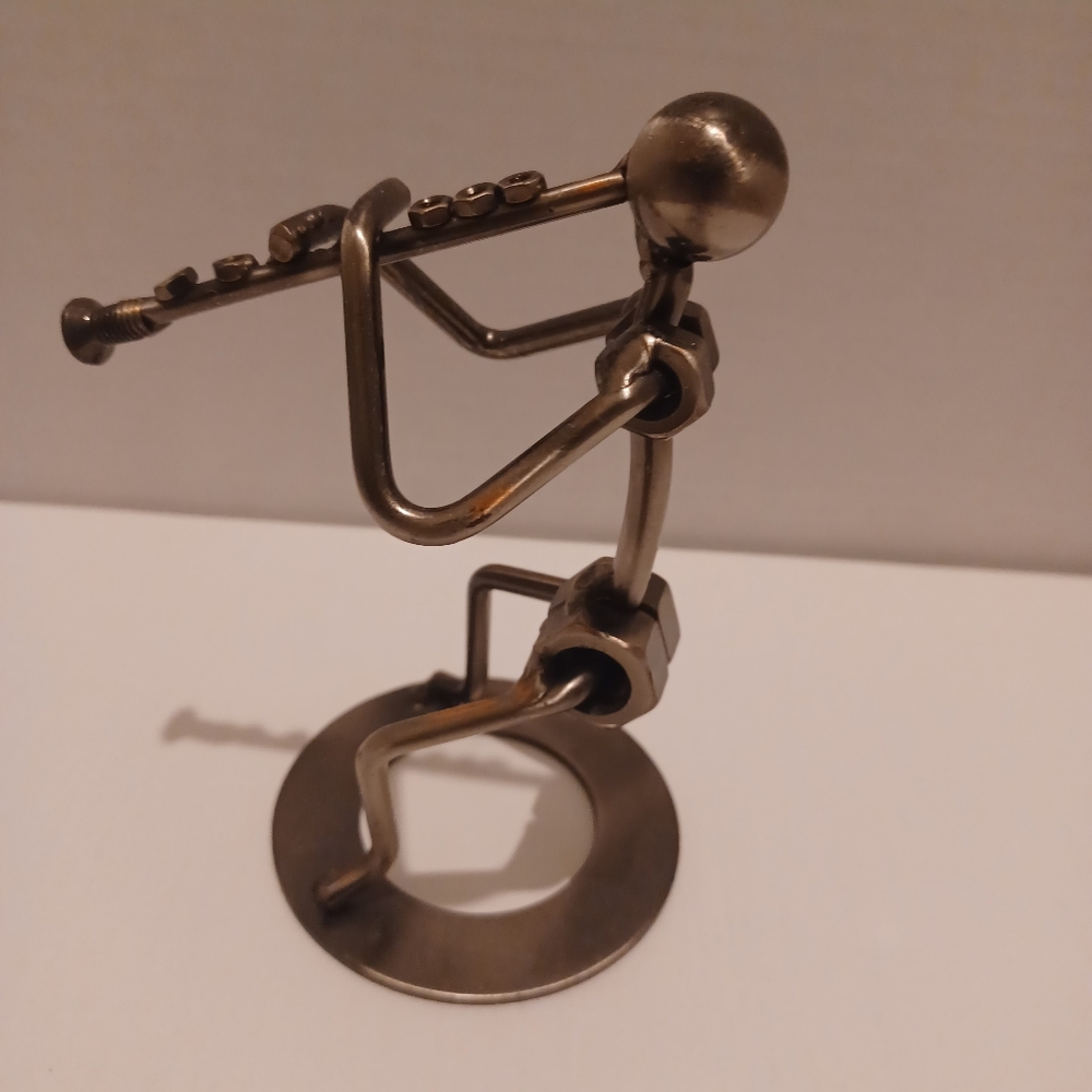 Silvertone 5.5" Figurine Metal Bolt Man Clarinet Player